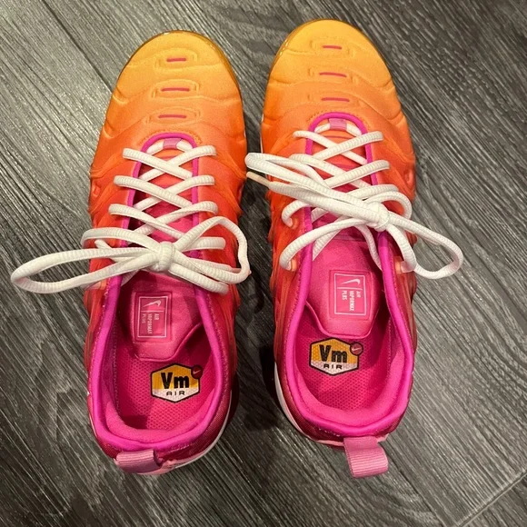 VaporMax Plus Summer Sunset - Picture 4 of 7